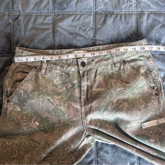 PacSun Tree Camo Low Rise Baggy Pants Women’s Size 28 - Picture 10 of 13